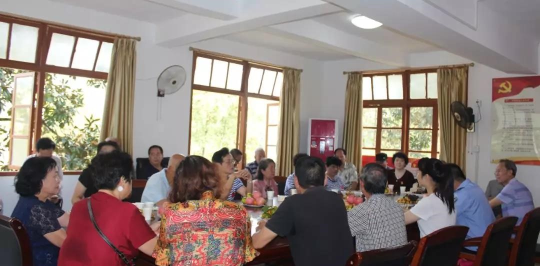 追憶兵團(tuán)歲月,重溫故鄉(xiāng)情緣 追憶兵團(tuán)歲月,重溫故鄉(xiāng)情緣